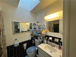 68-10 60 Drive, Maspeth, NY 11378