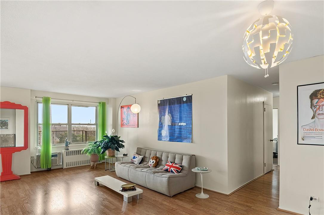 2550 Olinville Avenue # 10C, Bronx, NY 10467