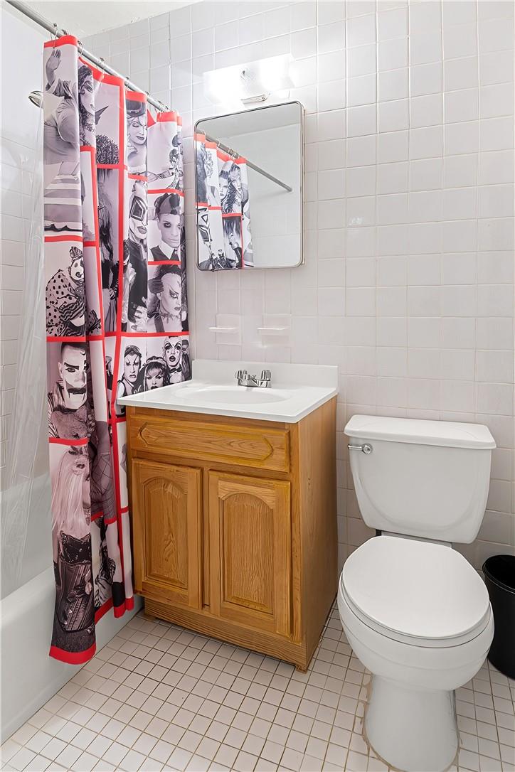 2550 Olinville Avenue # 10C, Bronx, NY 10467