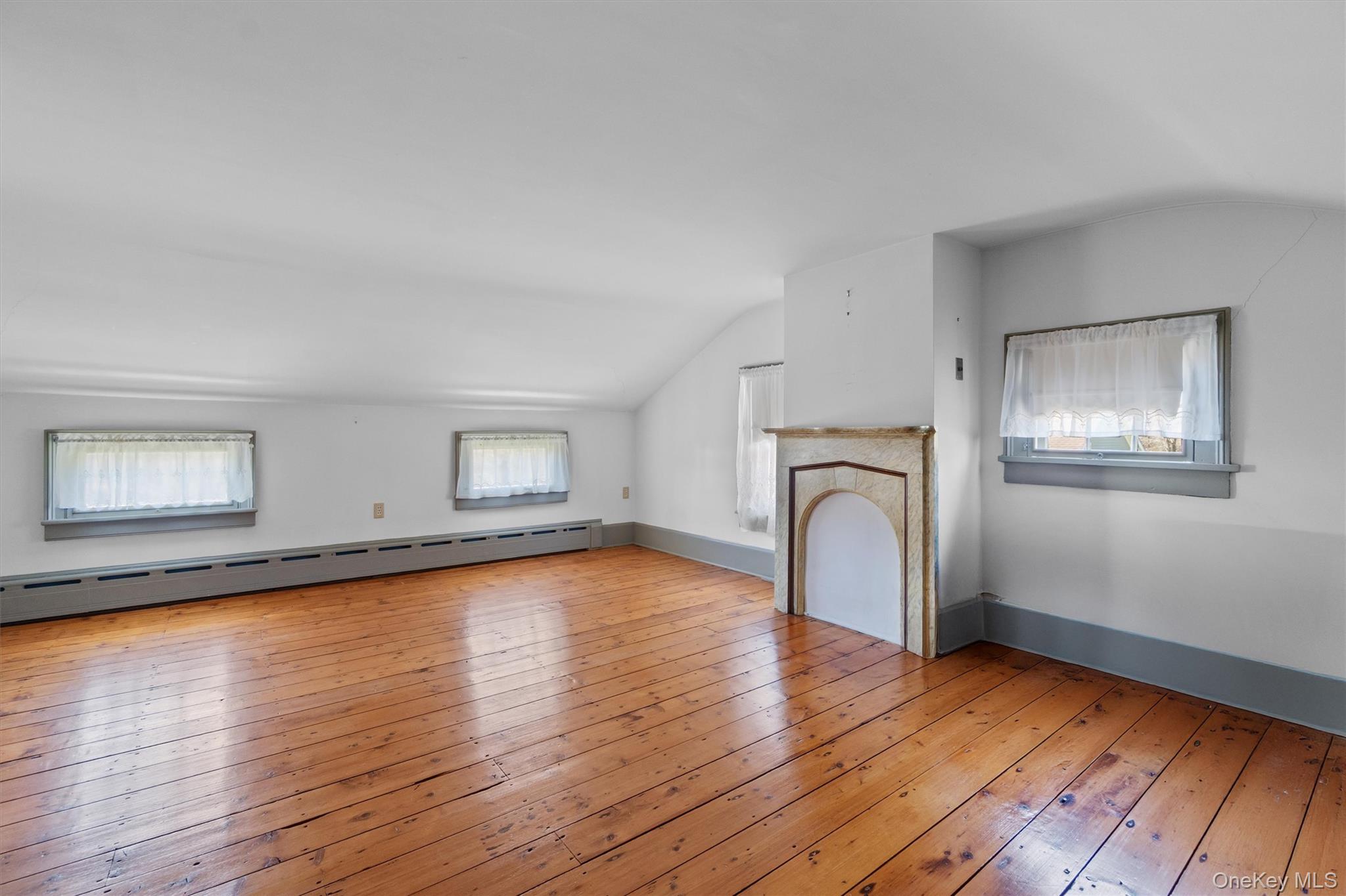 262 Cream Street, Poughkeepsie, NY 12601