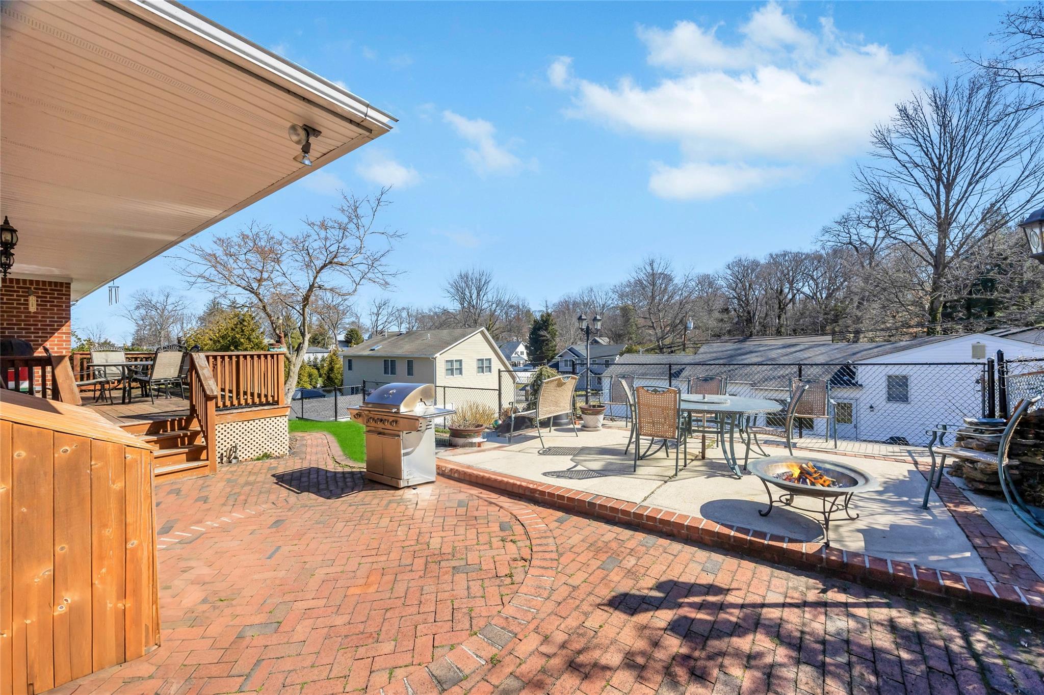 71 Orchid Drive, Kings Park, NY 11754