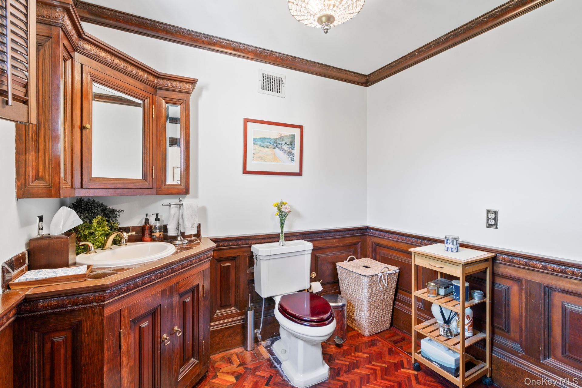 3 Wincoma Drive, Huntington Bay, NY 11743