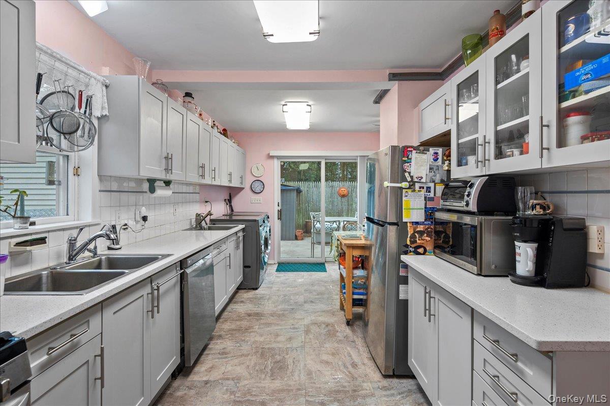 158 Davis Avenue, White Plains, NY 10605