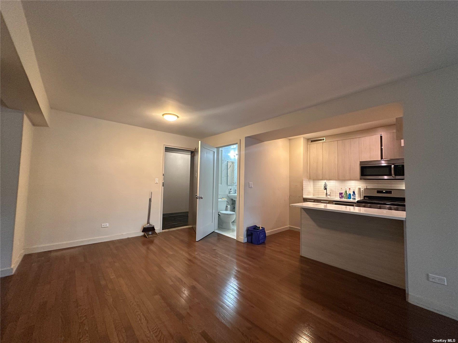 87-10 51 Avenue # 3S, Elmhurst, NY 11373