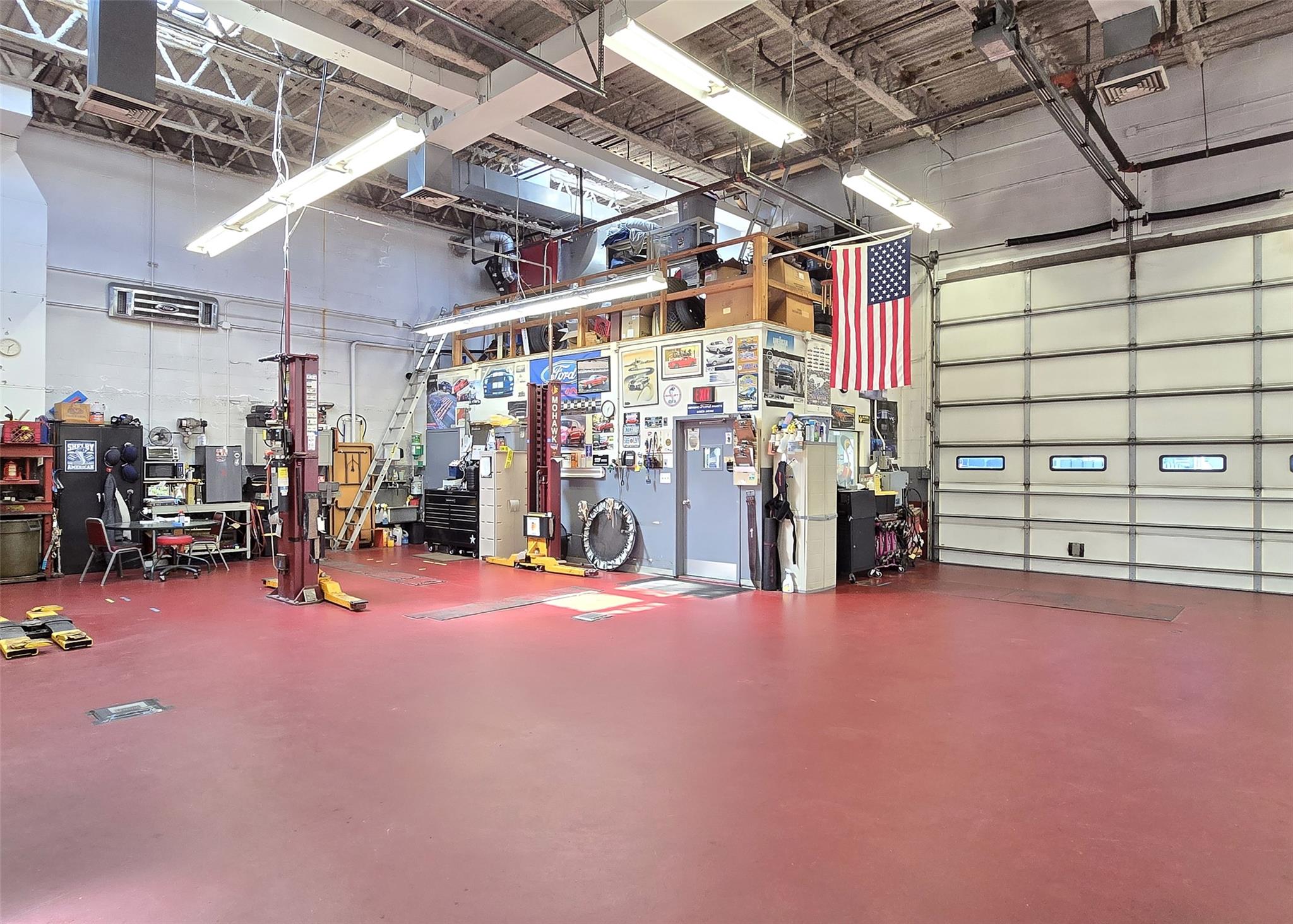 20 Linden Place, Port Jefferson, NY 11777