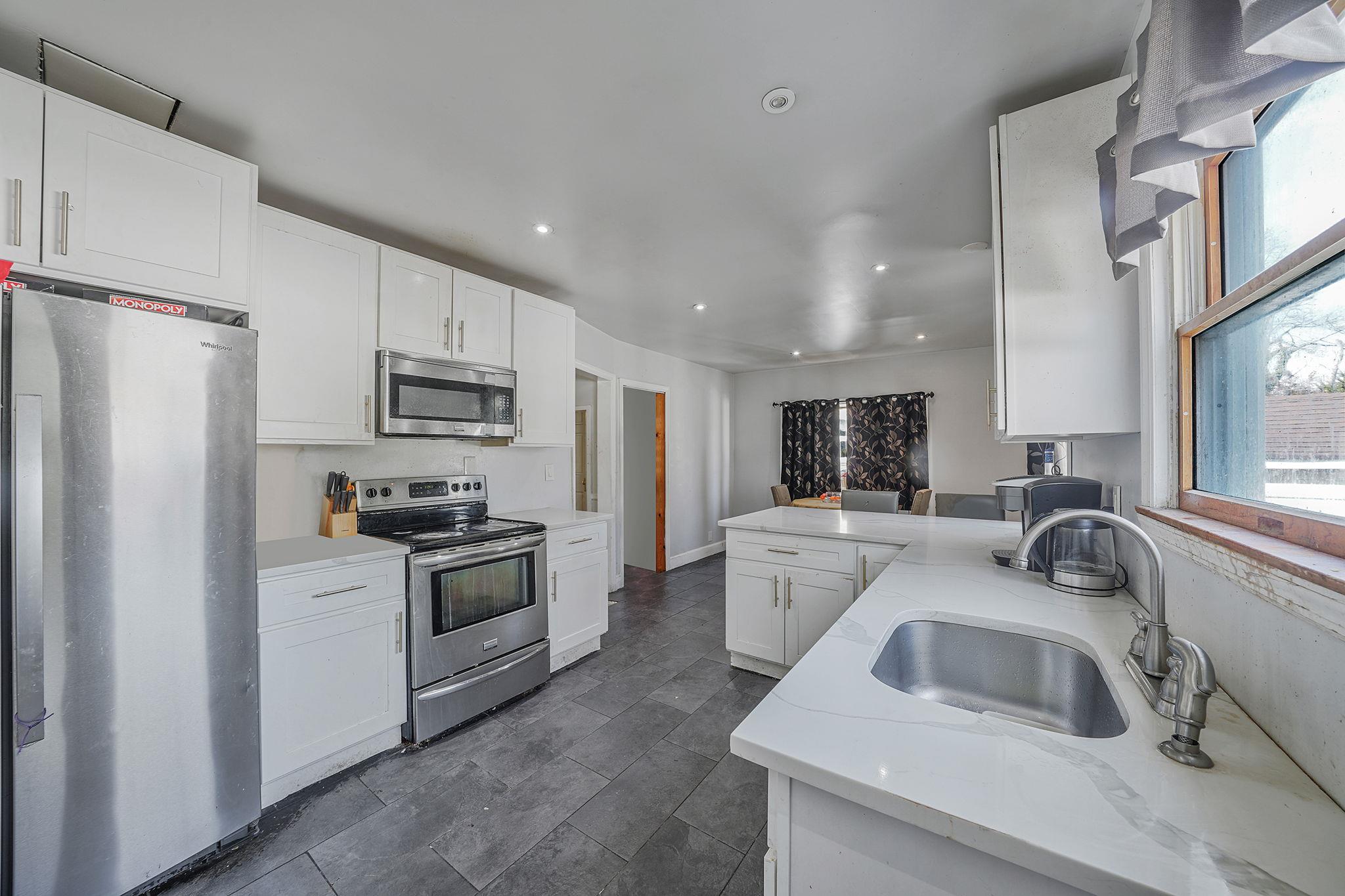 695 Koelbel Court, Baldwin, NY 11510