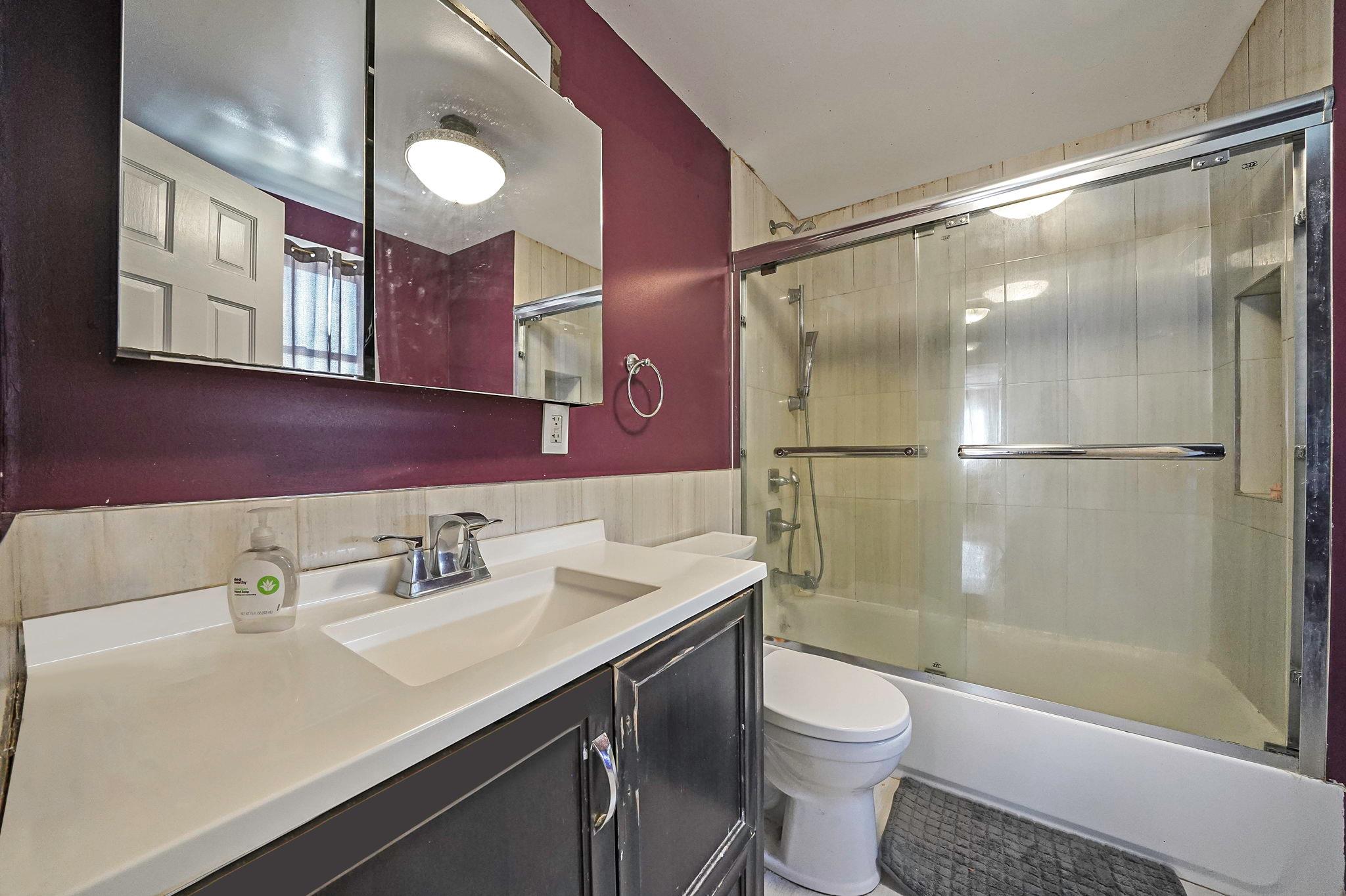 695 Koelbel Court, Baldwin, NY 11510