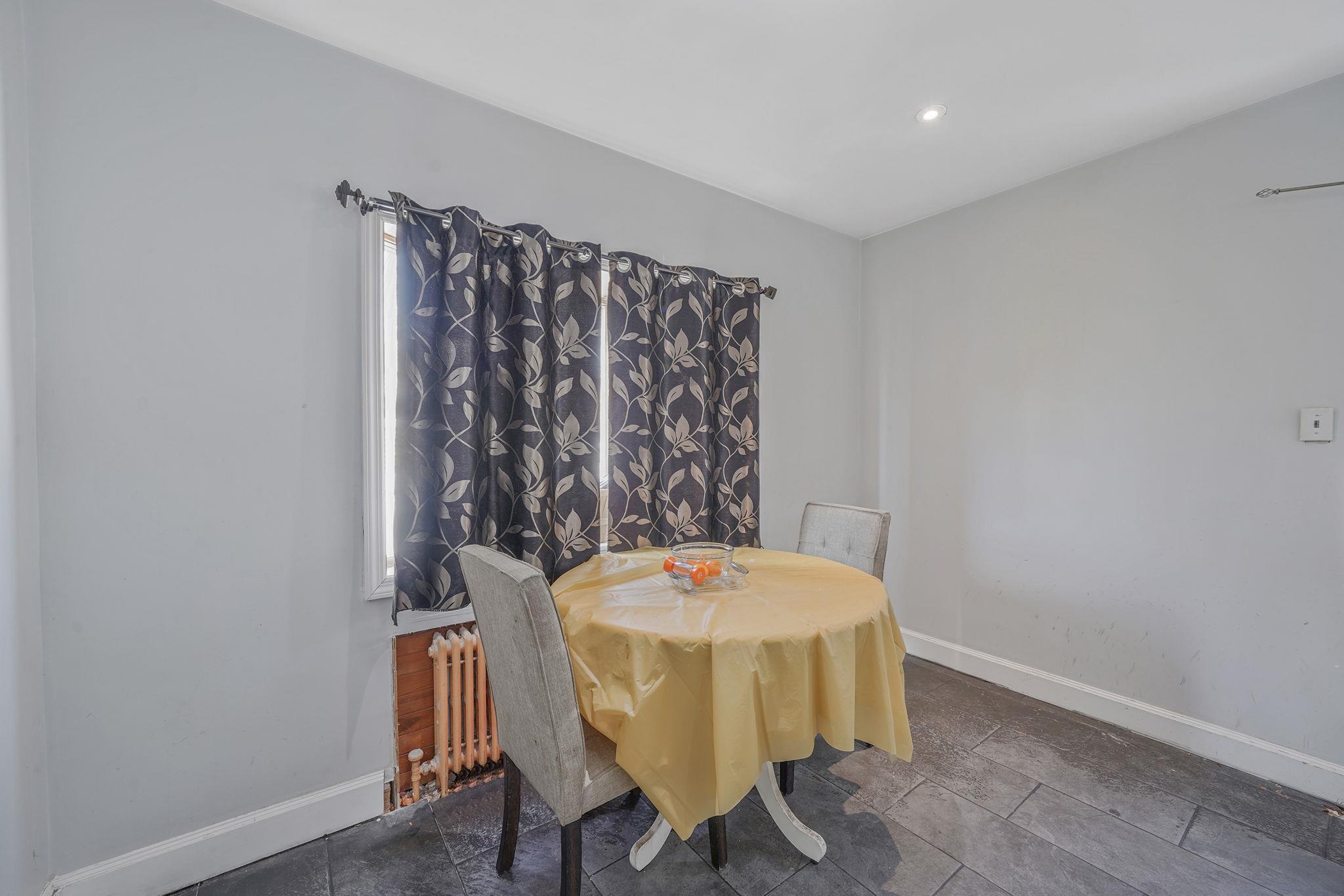 695 Koelbel Court, Baldwin, NY 11510