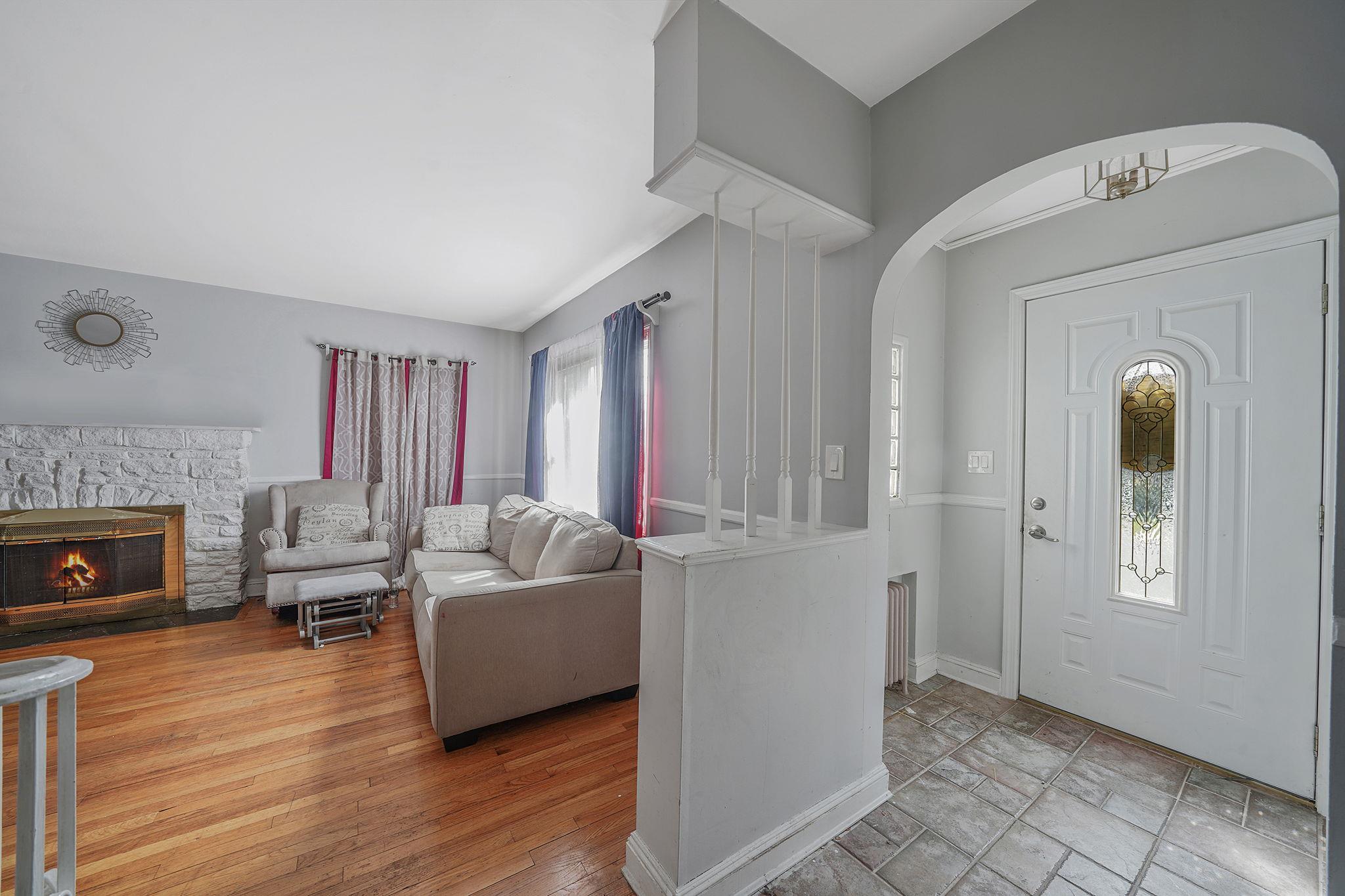 695 Koelbel Court, Baldwin, NY 11510