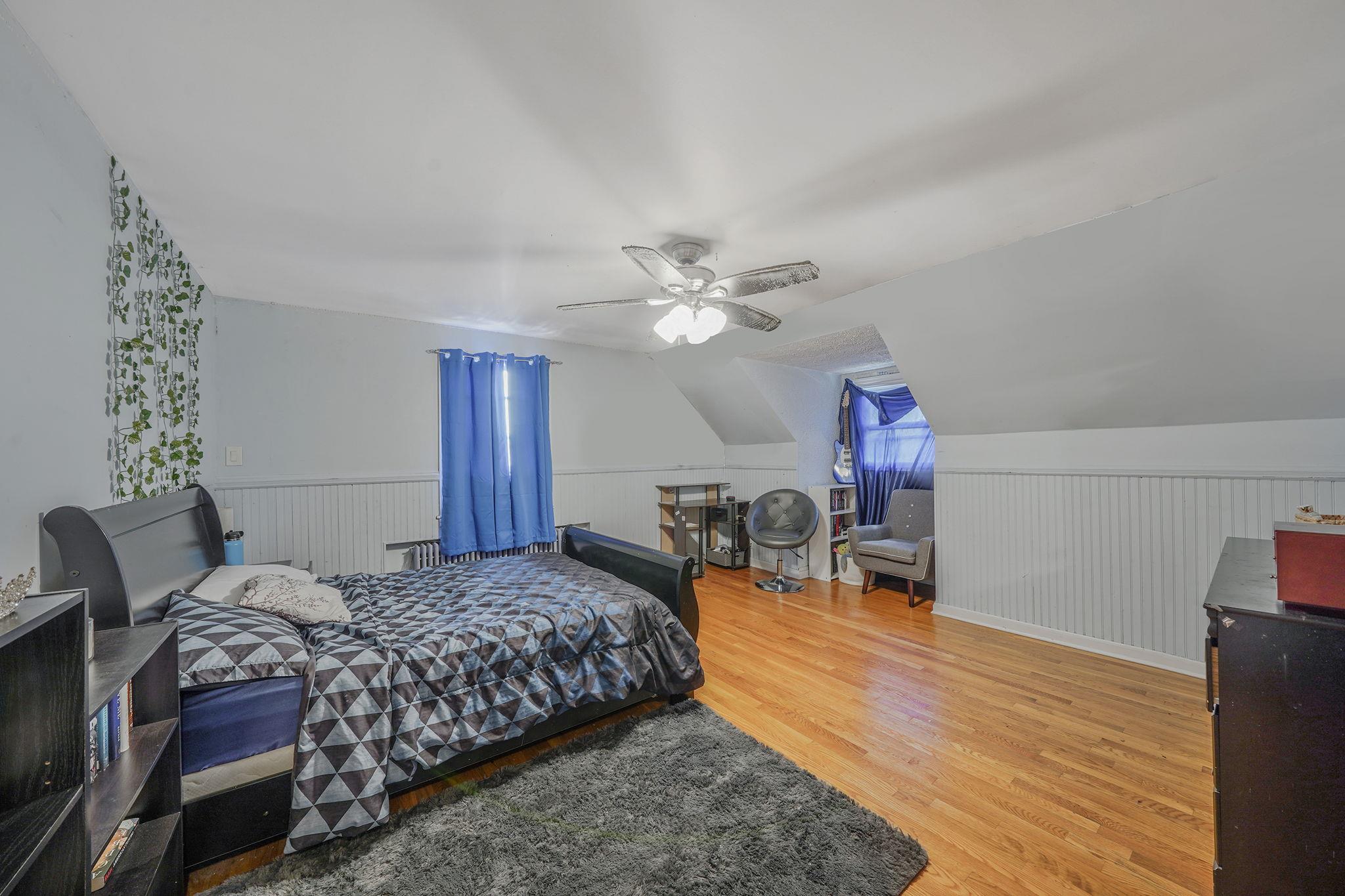 695 Koelbel Court, Baldwin, NY 11510