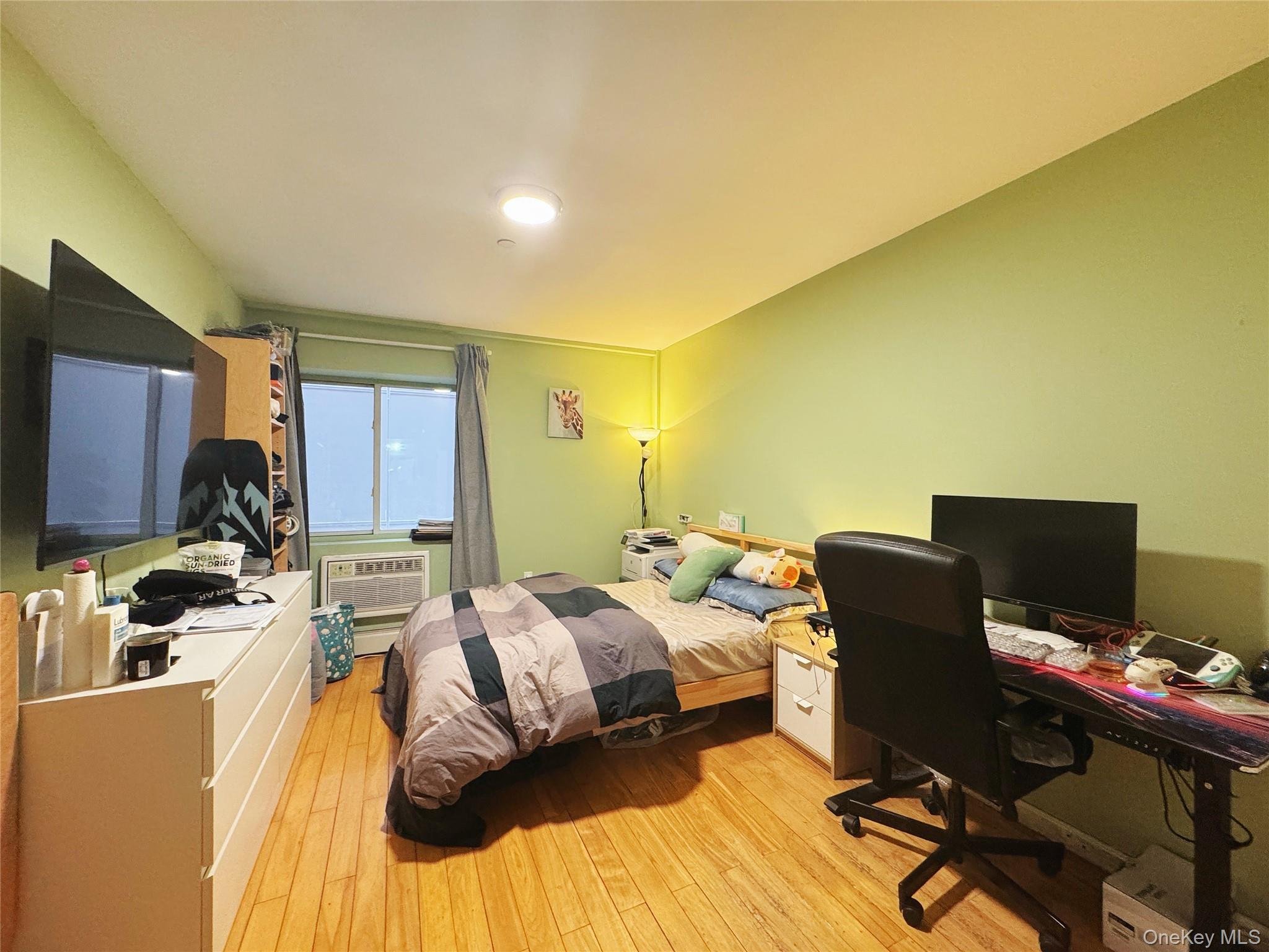 42-11 Parsons Boulevard # 2D, Flushing, NY 11355