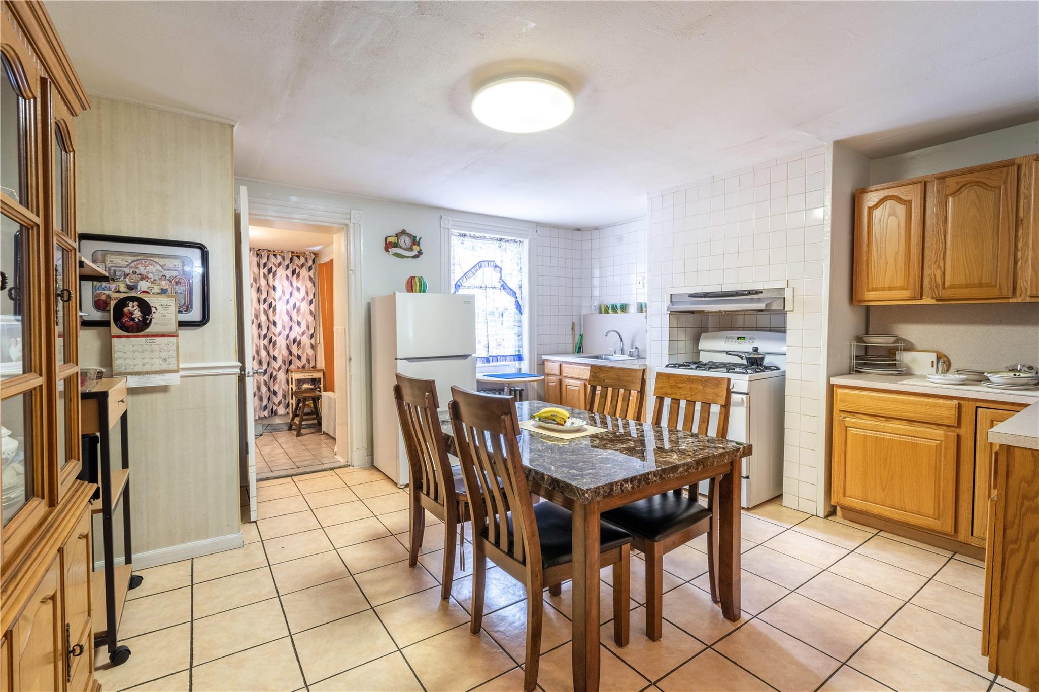 605 Van Buren Street, Brooklyn, NY 11221