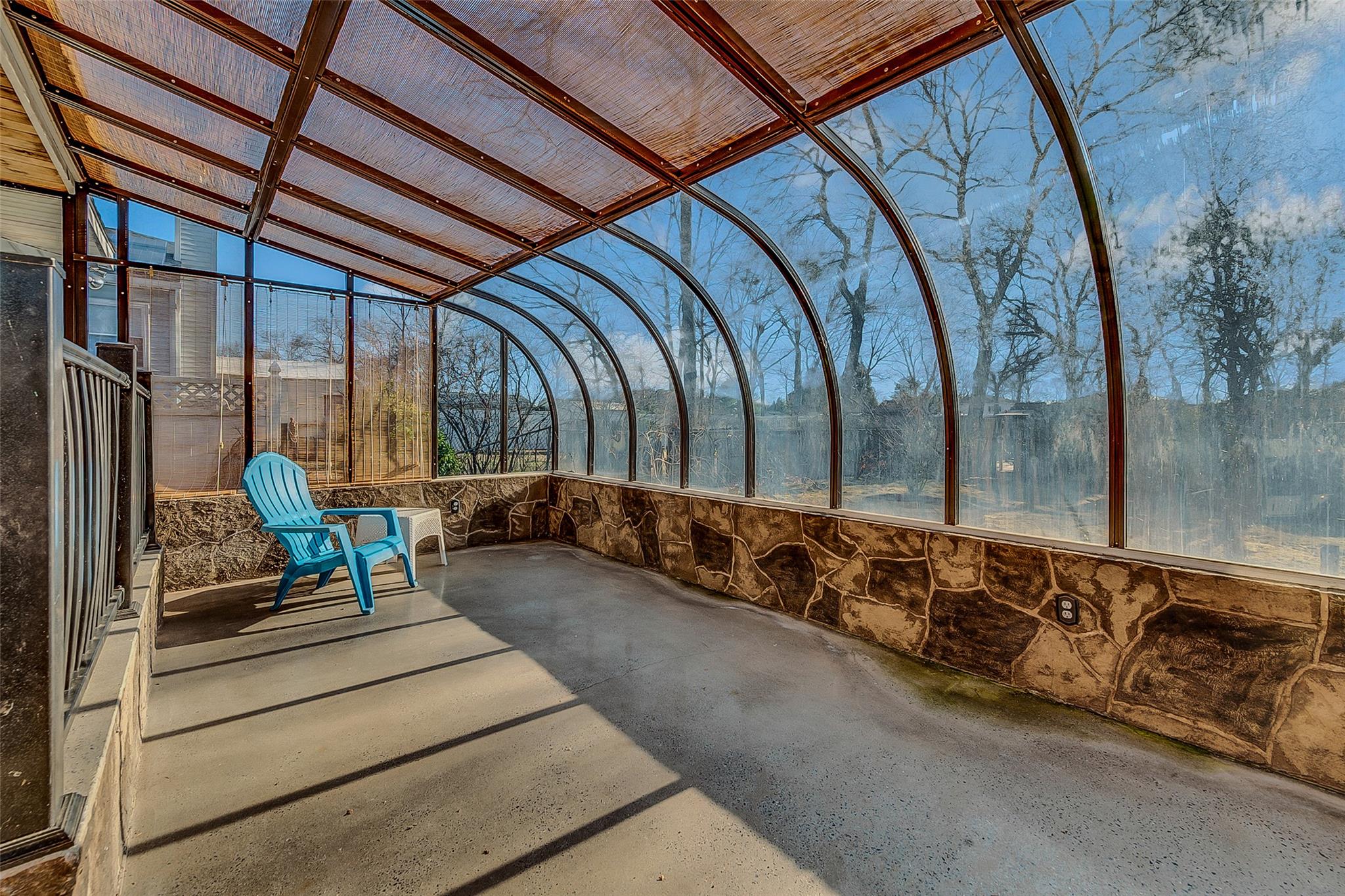 283 W End Avenue, Shirley, NY 11967