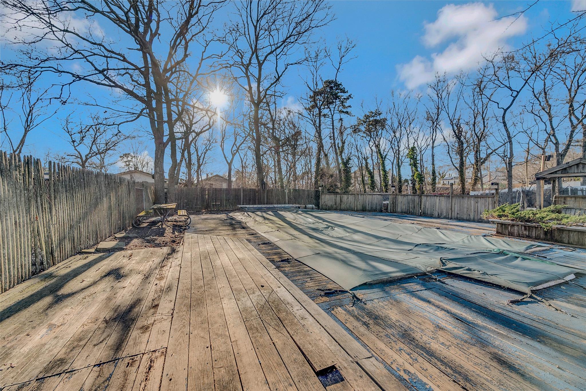 283 W End Avenue, Shirley, NY 11967