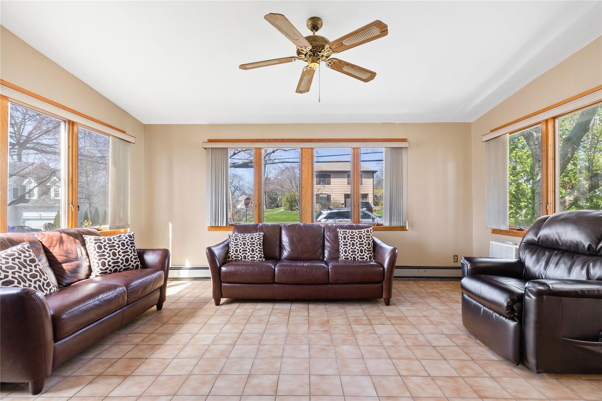 35 Wilson Drive, New Rochelle, NY 10801