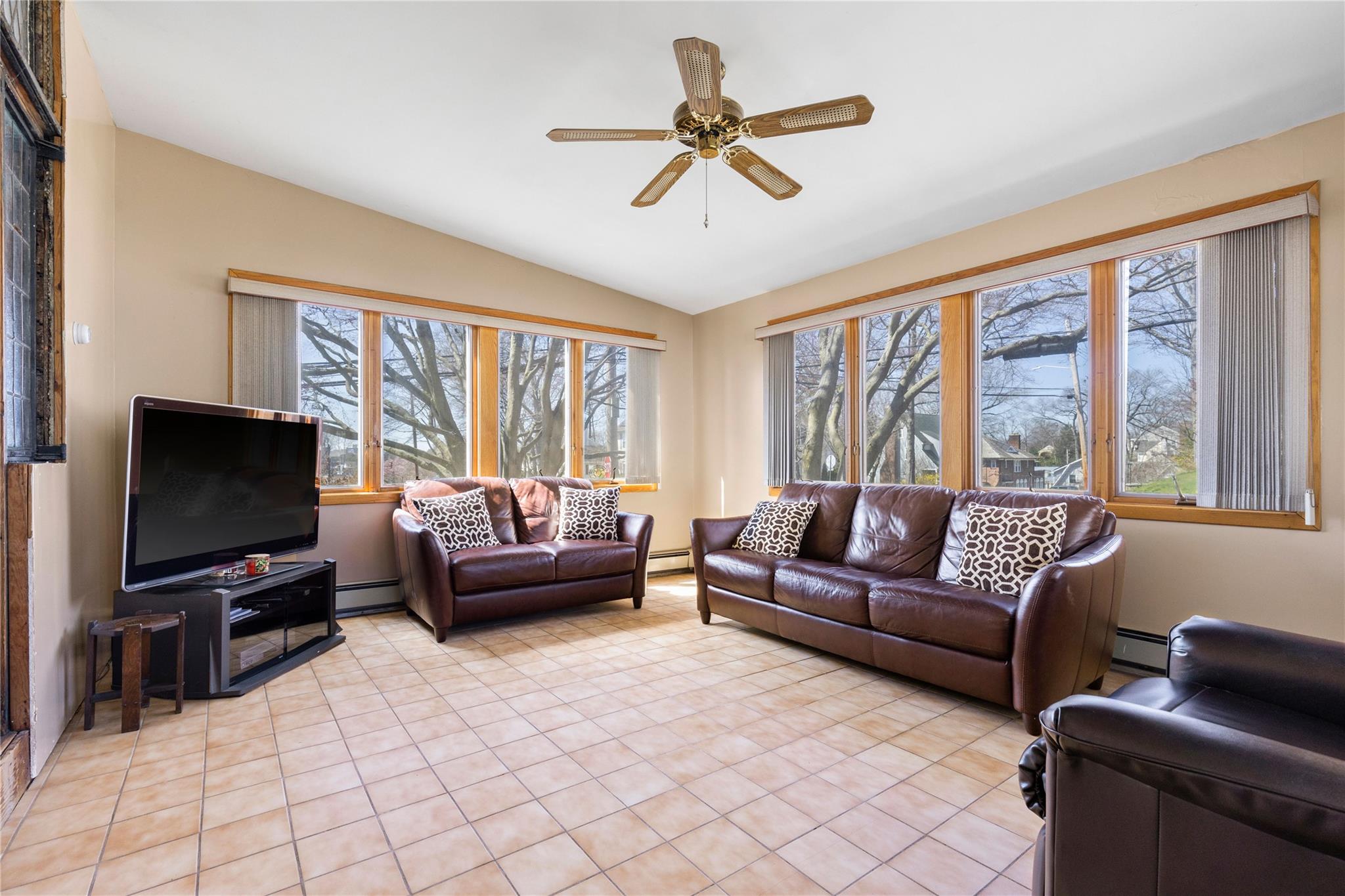 35 Wilson Drive, New Rochelle, NY 10801