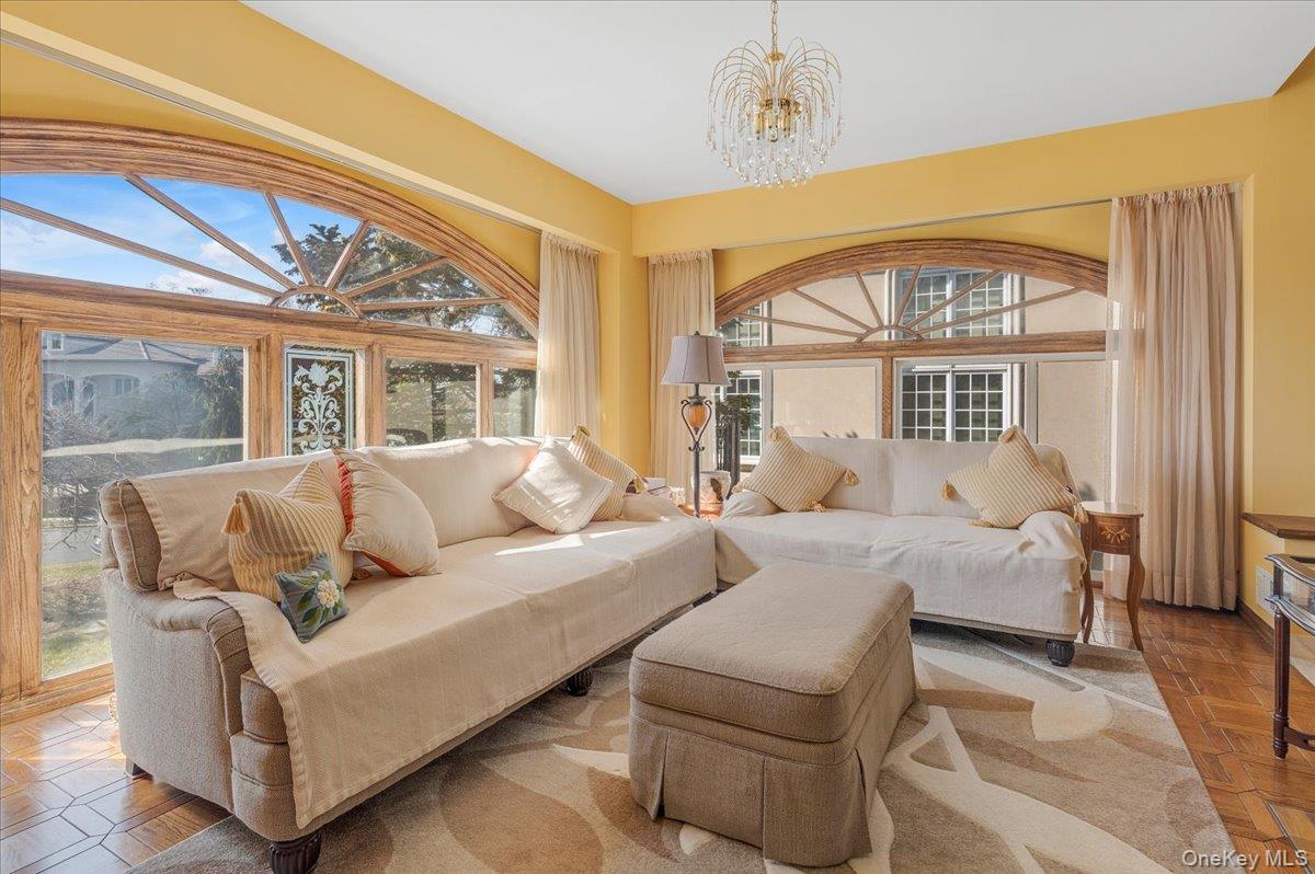 118 Malba Drive, Malba, NY 11357