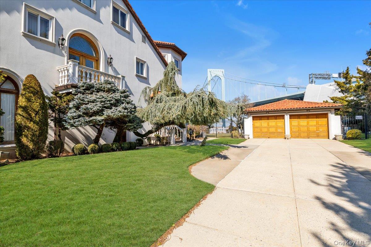 118 Malba Drive, Malba, NY 11357