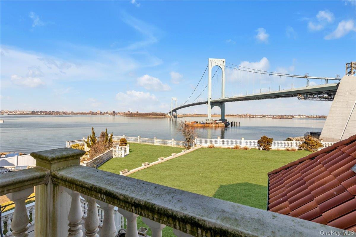 118 Malba Drive, Malba, NY 11357