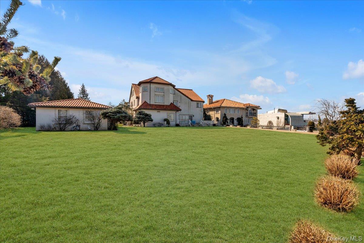 118 Malba Drive, Malba, NY 11357