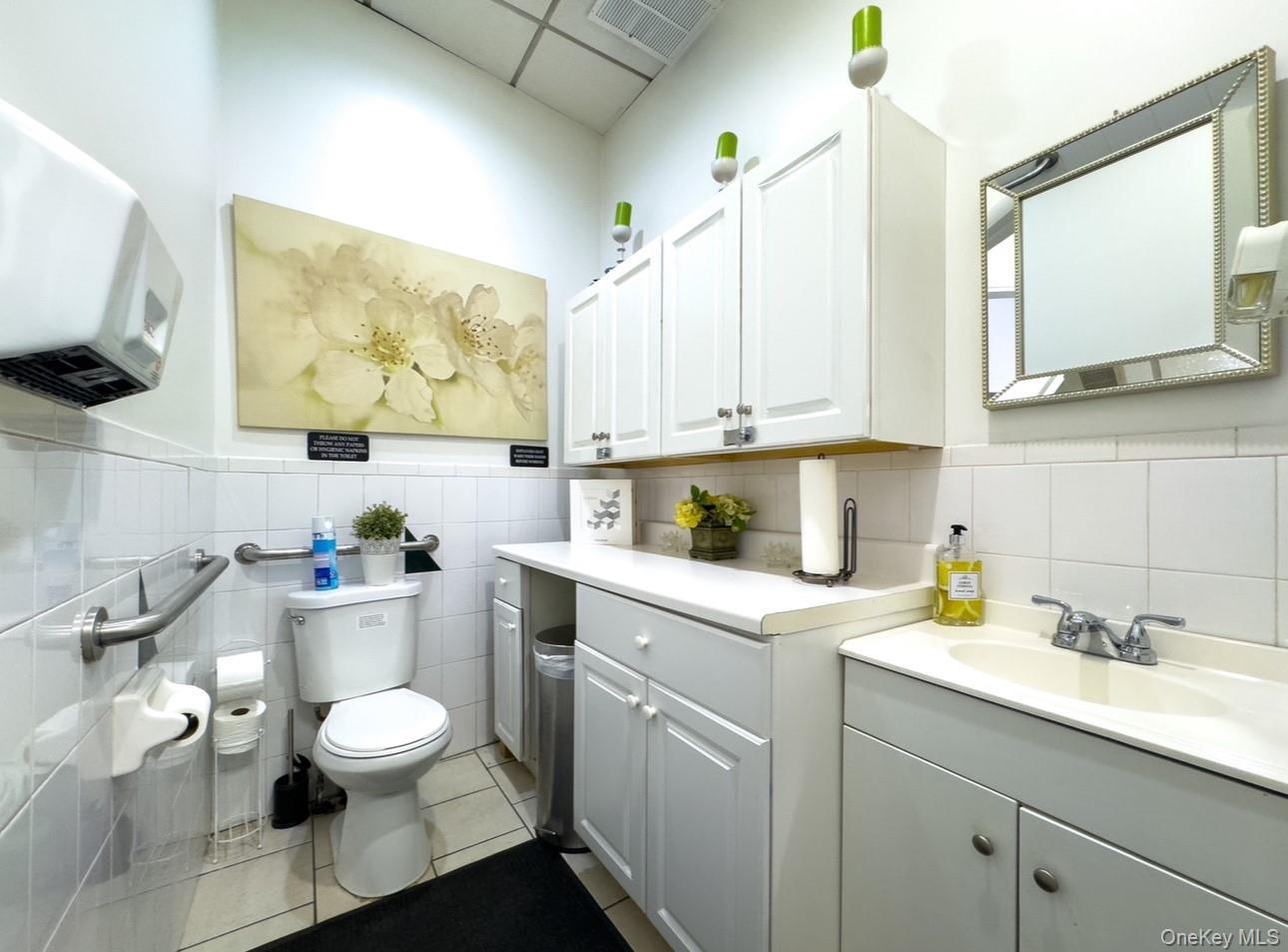 32 N Main Street, Port Chester, NY 10573