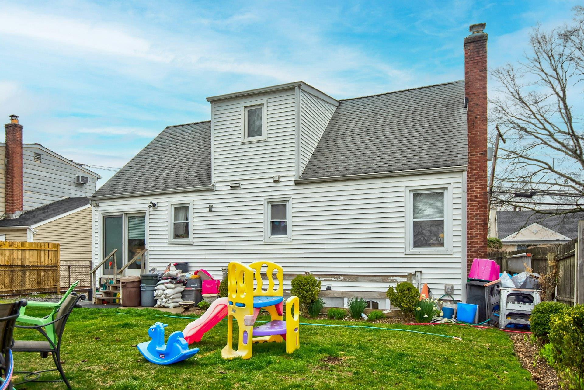 24 Gilroy Avenue, Uniondale, NY 11553