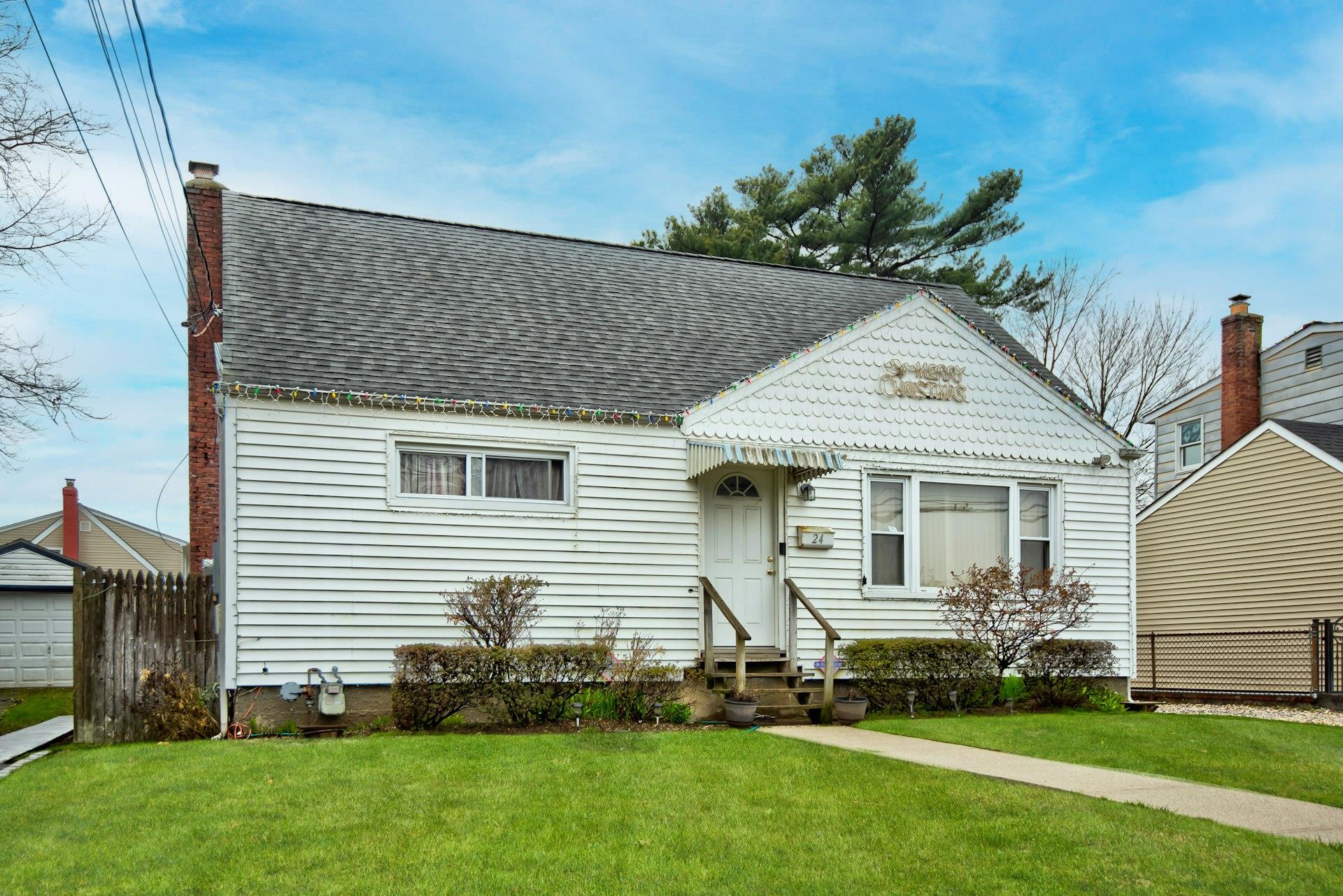 24 Gilroy Avenue, Uniondale, NY 11553