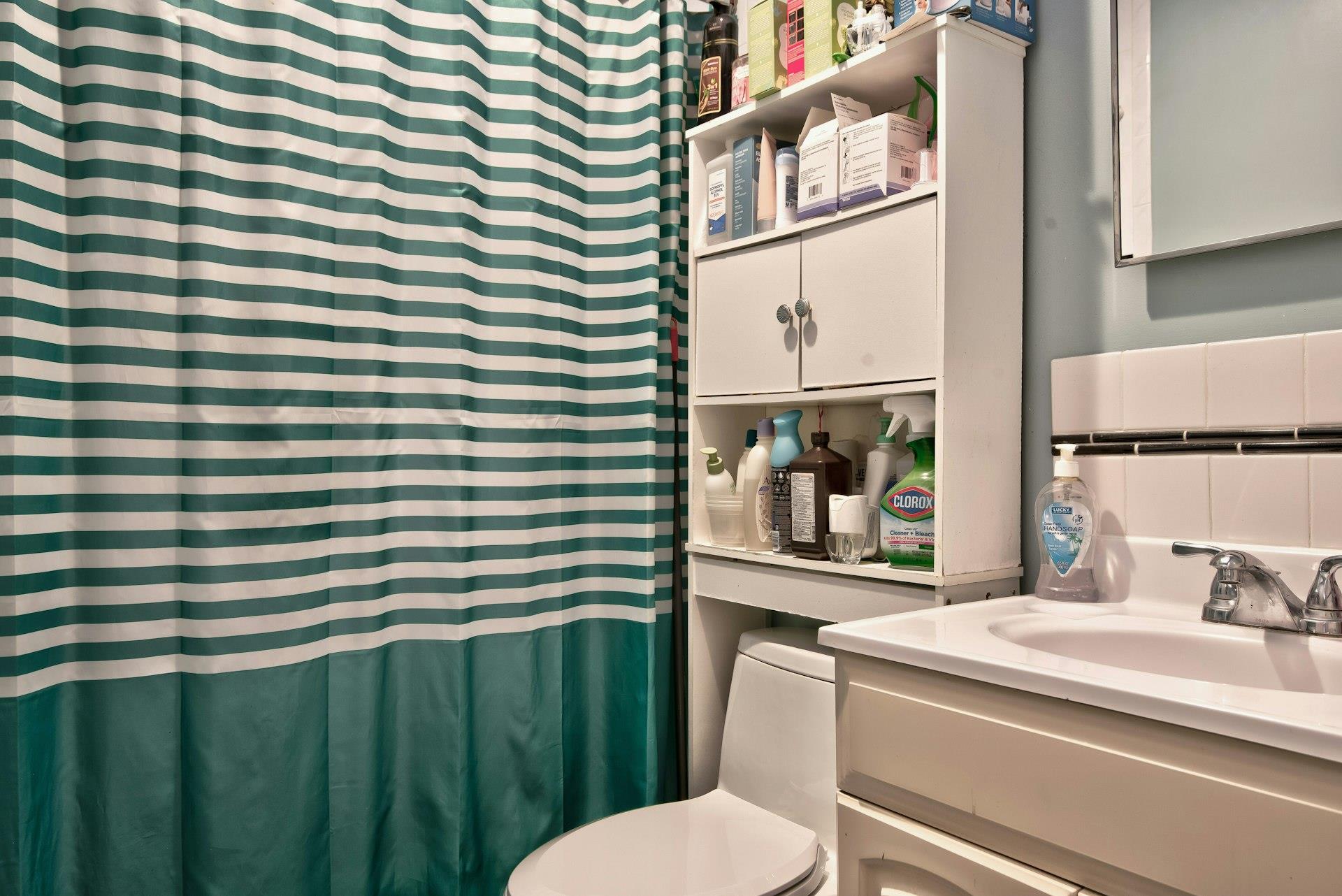 24 Gilroy Avenue, Uniondale, NY 11553