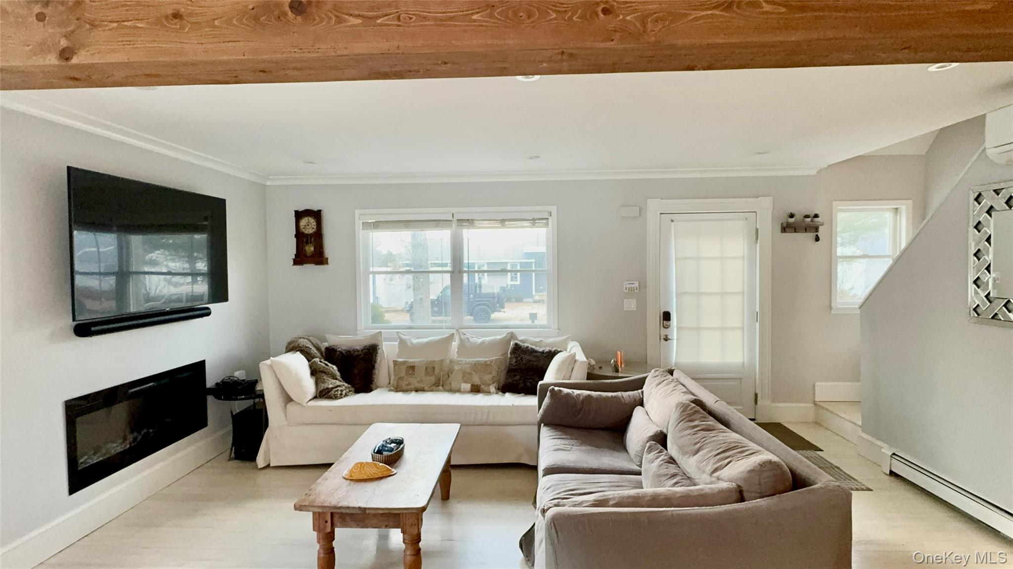 4 N Westbury Road, Hampton Bays, NY 11946