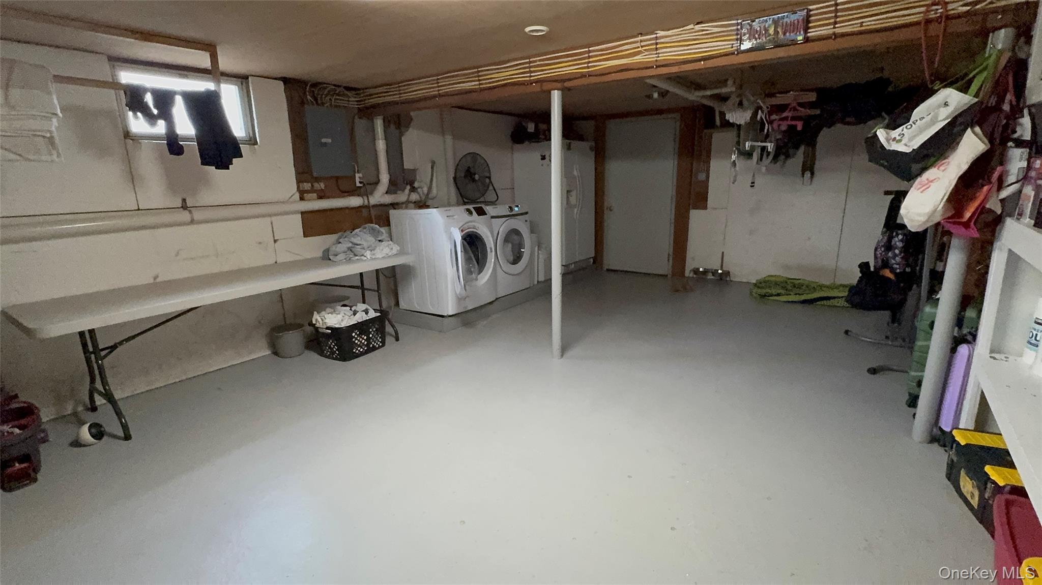 4 N Westbury Road, Hampton Bays, NY 11946