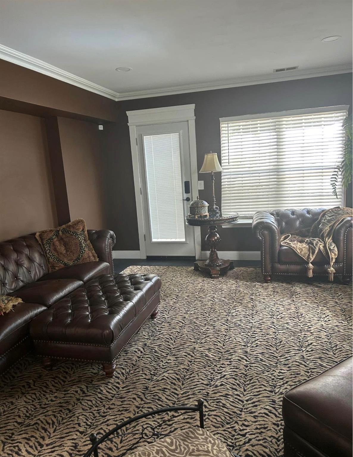 29 Perri Circle, Middle Island, NY 11953