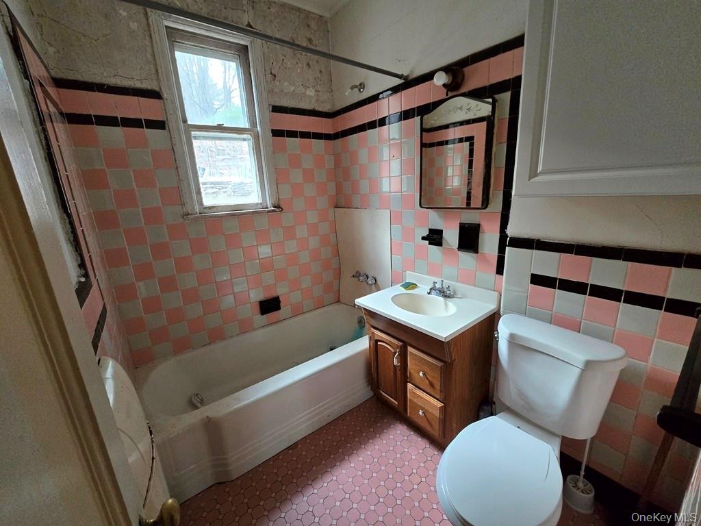 810 Benton Hollow Road, Woodbourne, NY 12788