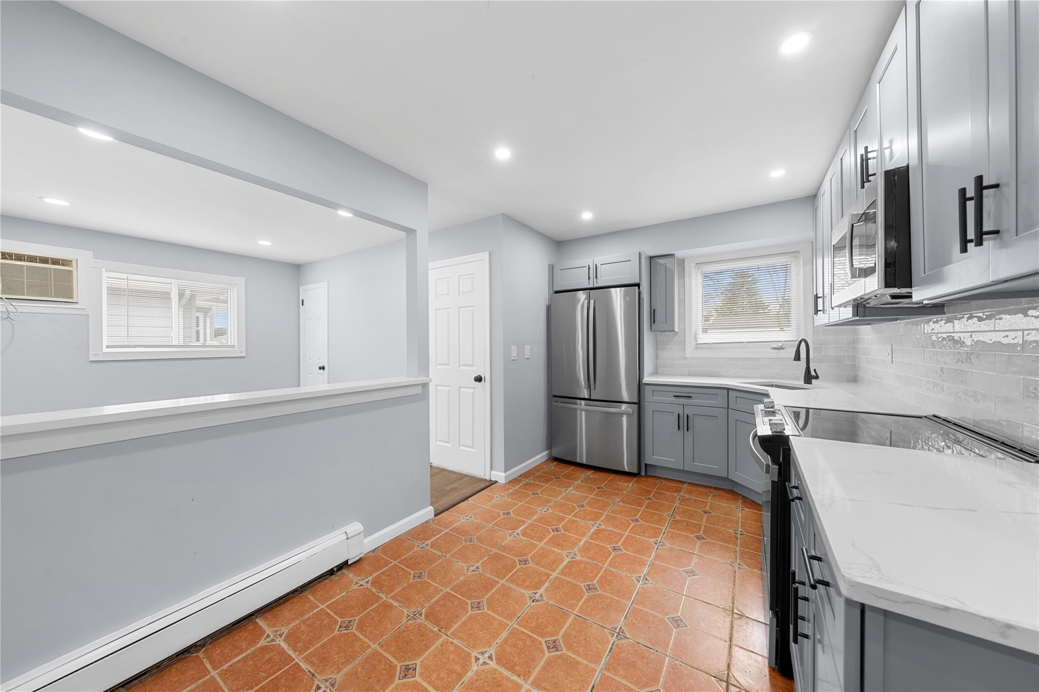 222 Silver Street, West Babylon, NY 11704