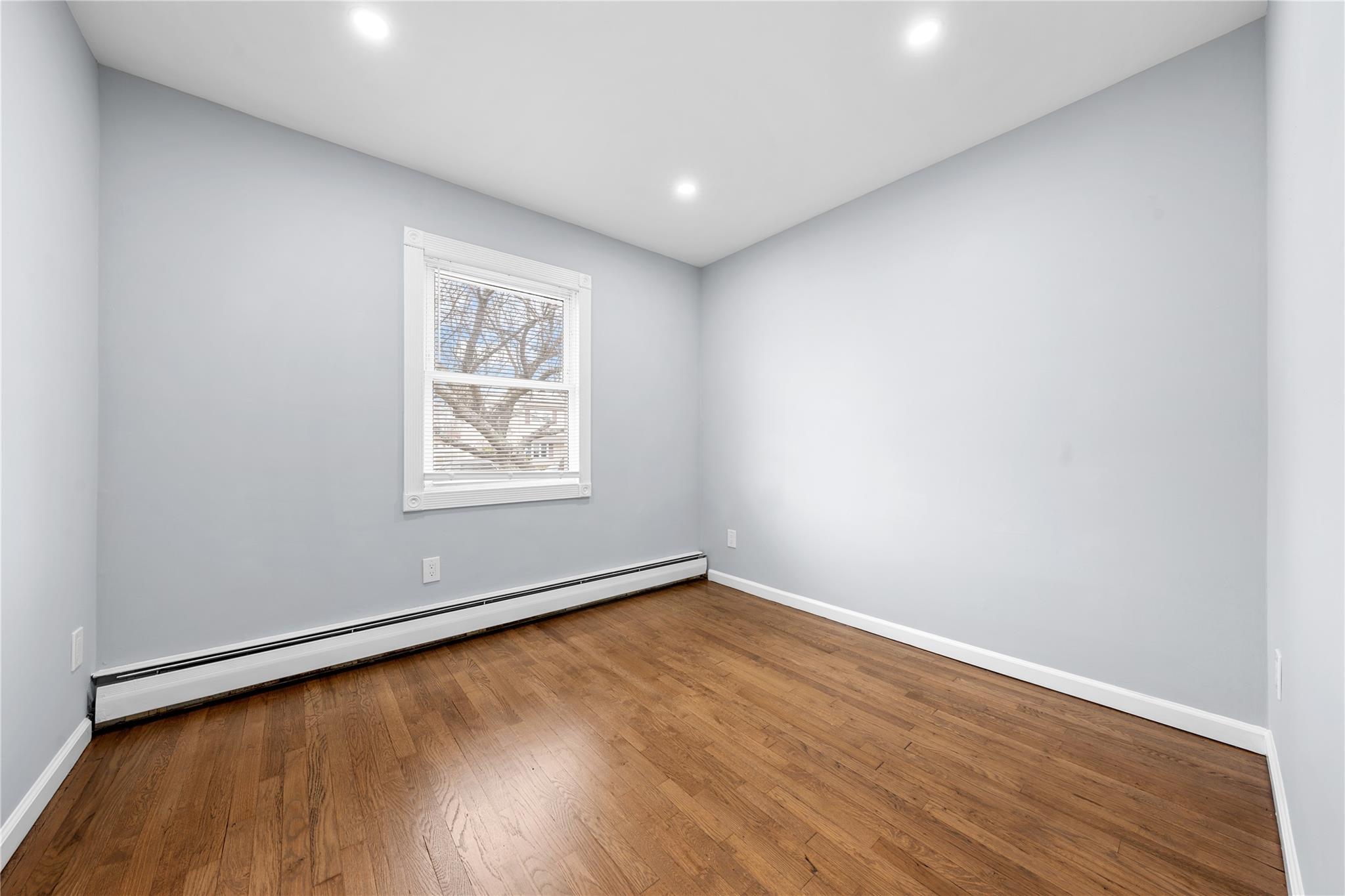 222 Silver Street, West Babylon, NY 11704