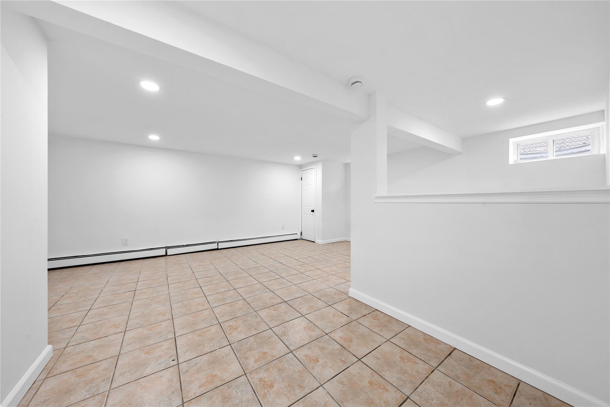 222 Silver Street, West Babylon, NY 11704