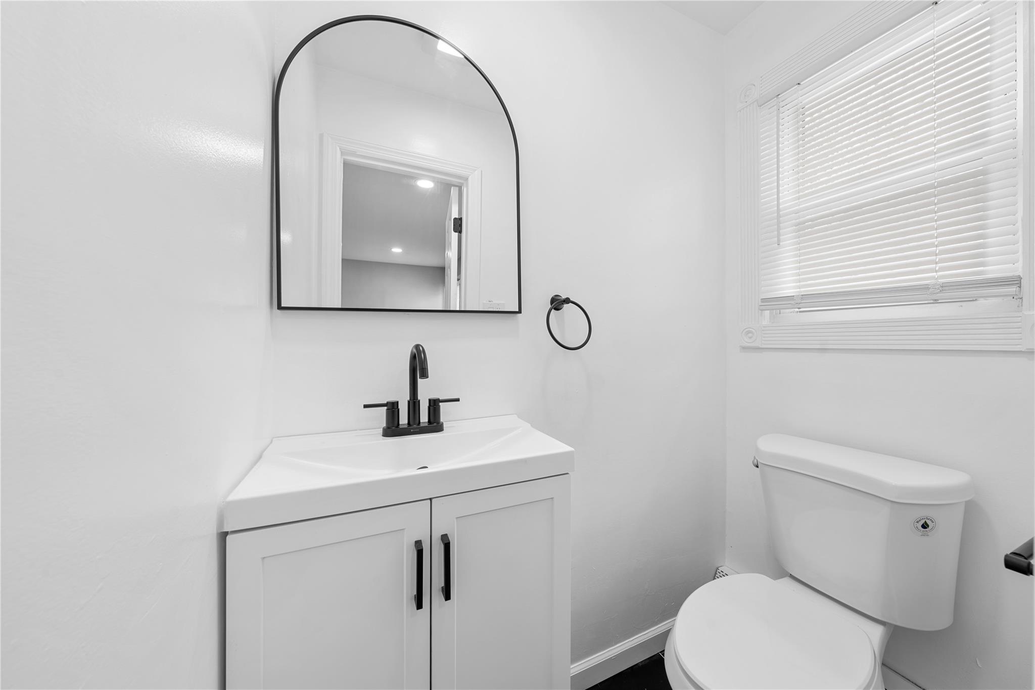 222 Silver Street, West Babylon, NY 11704