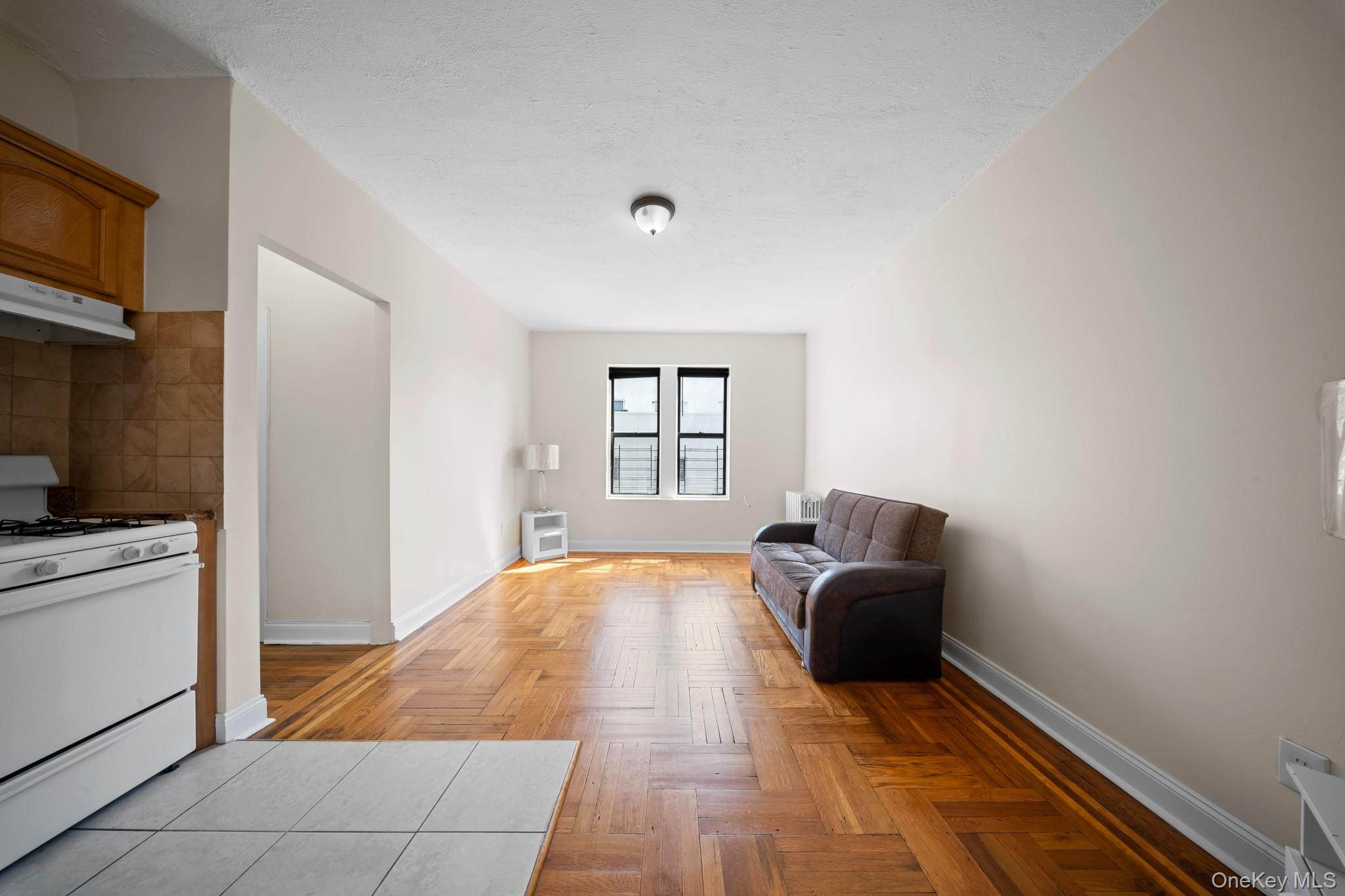1372 Shakespeare Avenue # 4D, Bronx, NY 10452