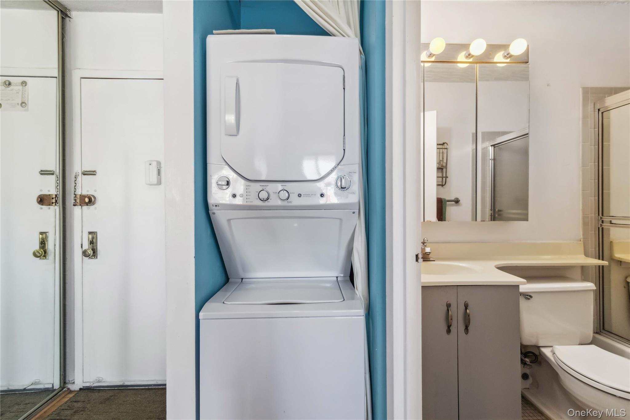 23-22 30 Road # 7D, Astoria, NY 11102