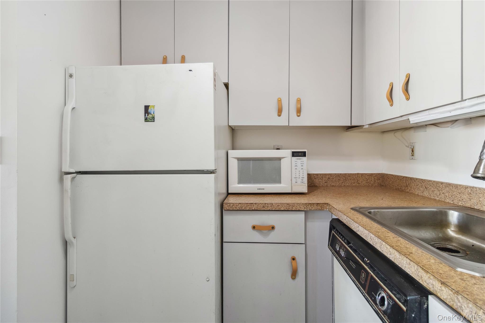 23-22 30 Road # 7D, Astoria, NY 11102