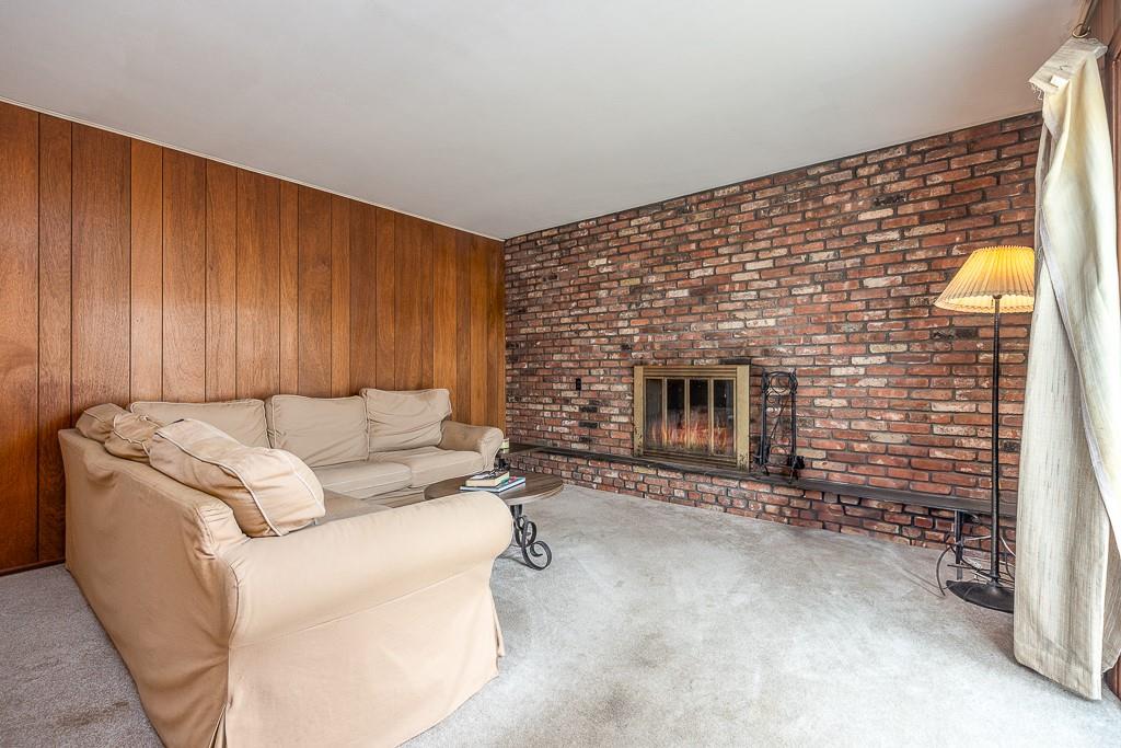 36 Montclair Avenue, Airmont, NY 10952