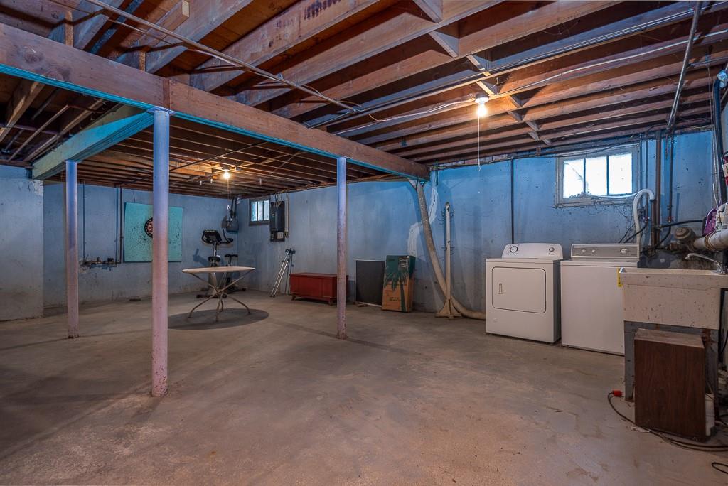 36 Montclair Avenue, Airmont, NY 10952