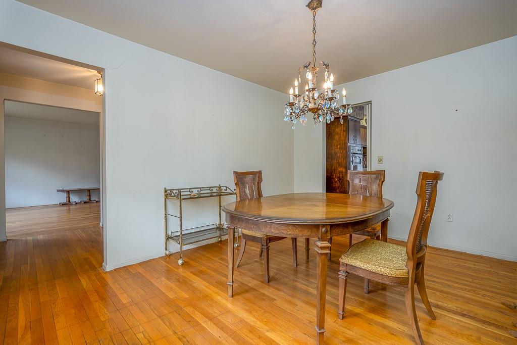 36 Montclair Avenue, Airmont, NY 10952