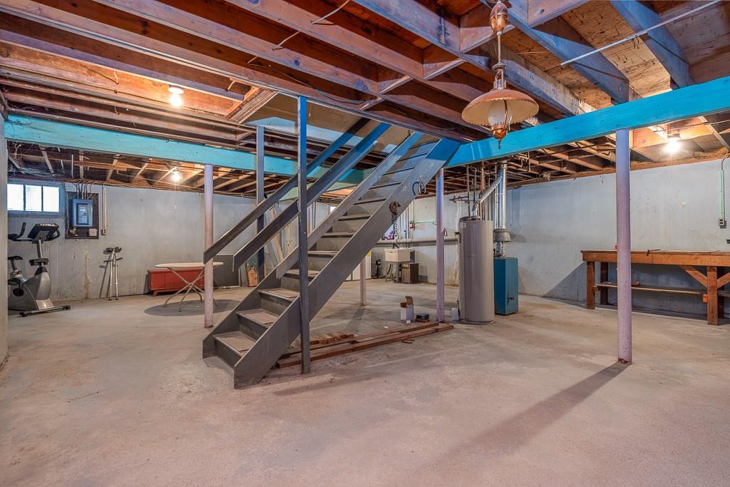 36 Montclair Avenue, Airmont, NY 10952