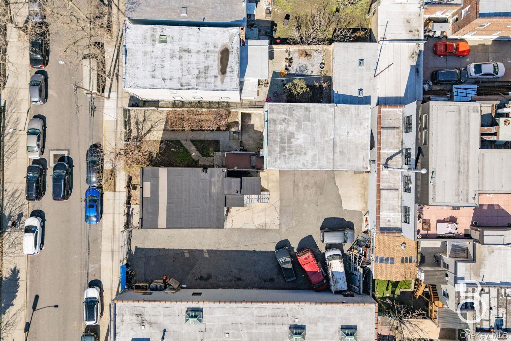 36-13 10th Street, Astoria, NY 11106