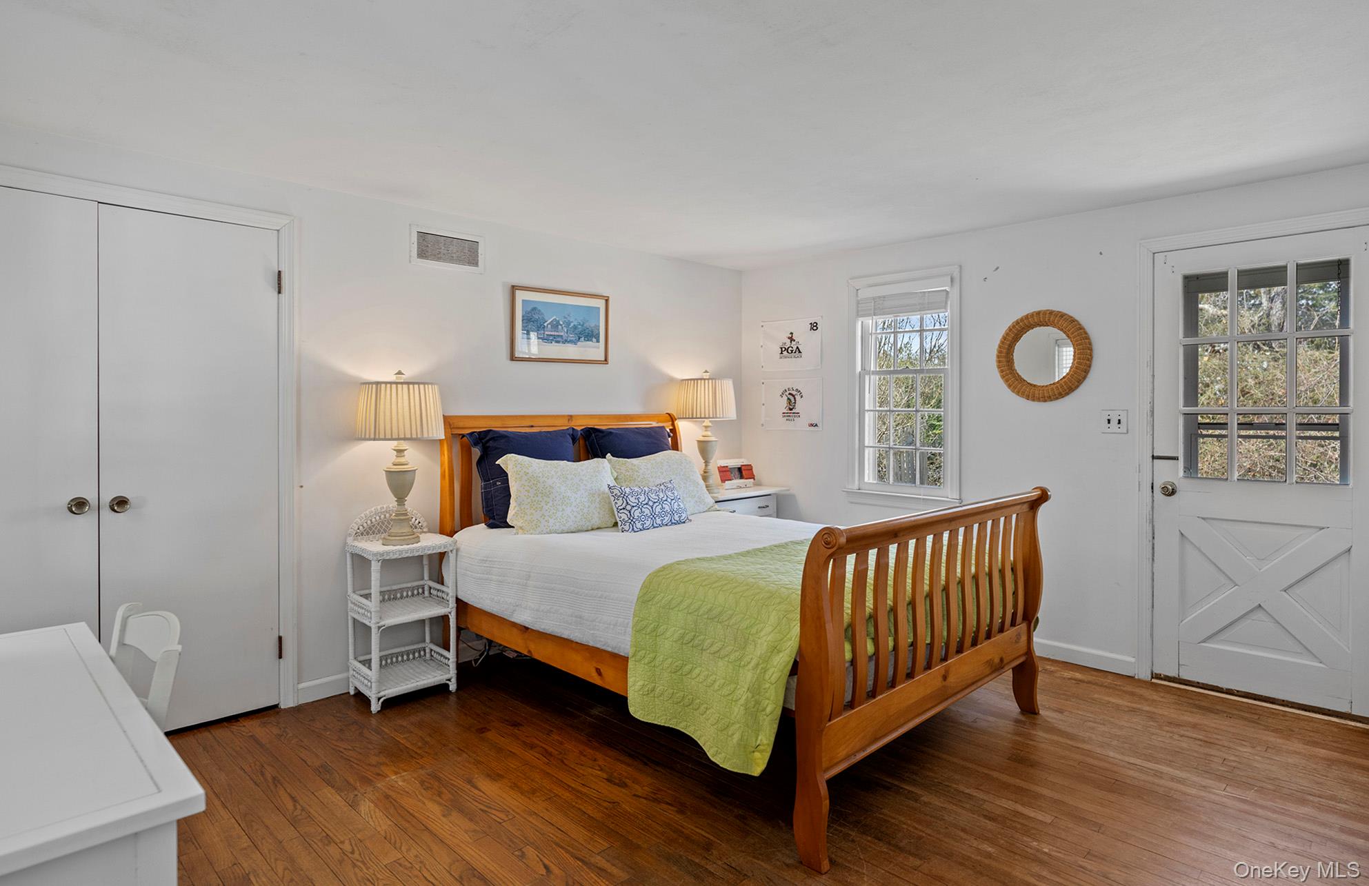 19 Quaquanantuck Lane, Quogue, NY 11959