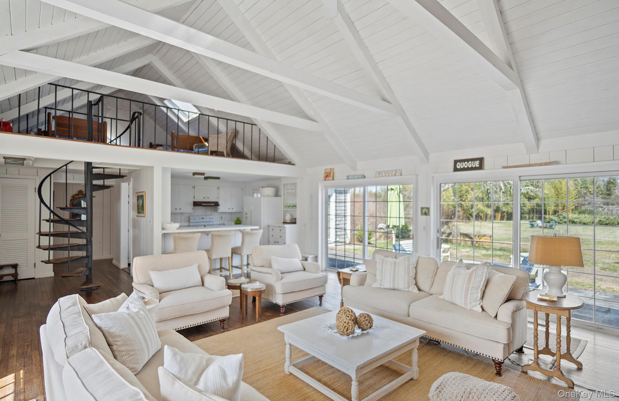 19 Quaquanantuck Lane, Quogue, NY 11959