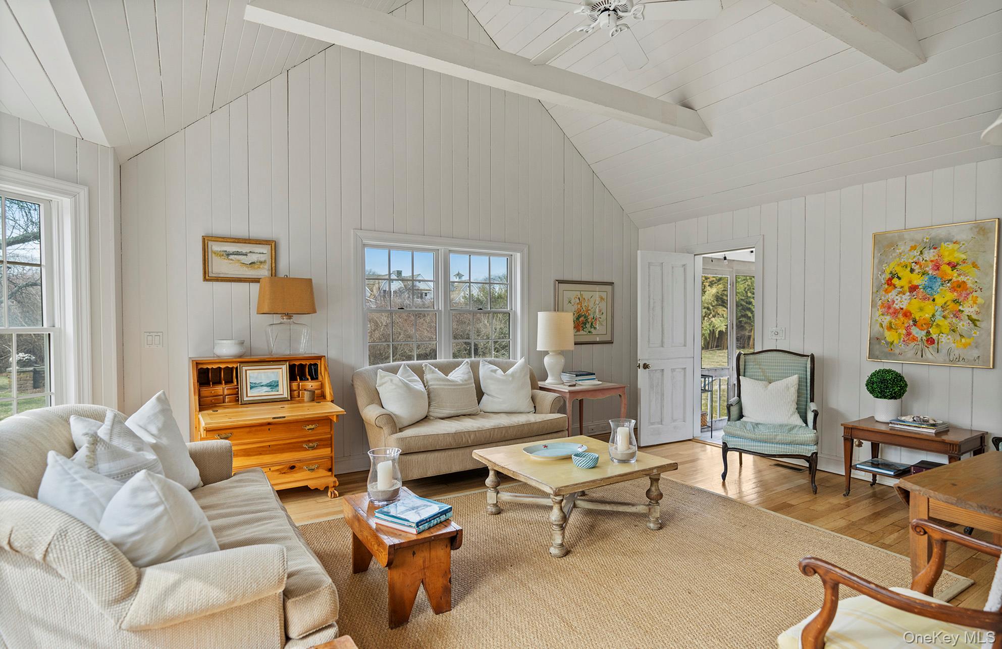 19 Quaquanantuck Lane, Quogue, NY 11959