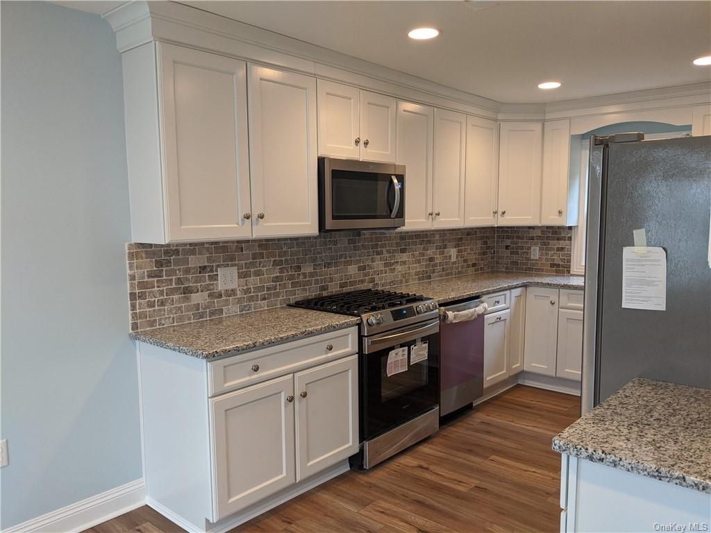 22 Wheeler Avenue, Warwick, NY 10990