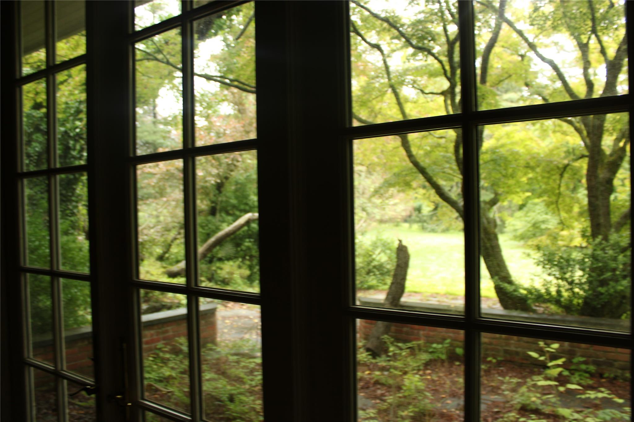 7 Locust Lane, Glen Head, NY 11545