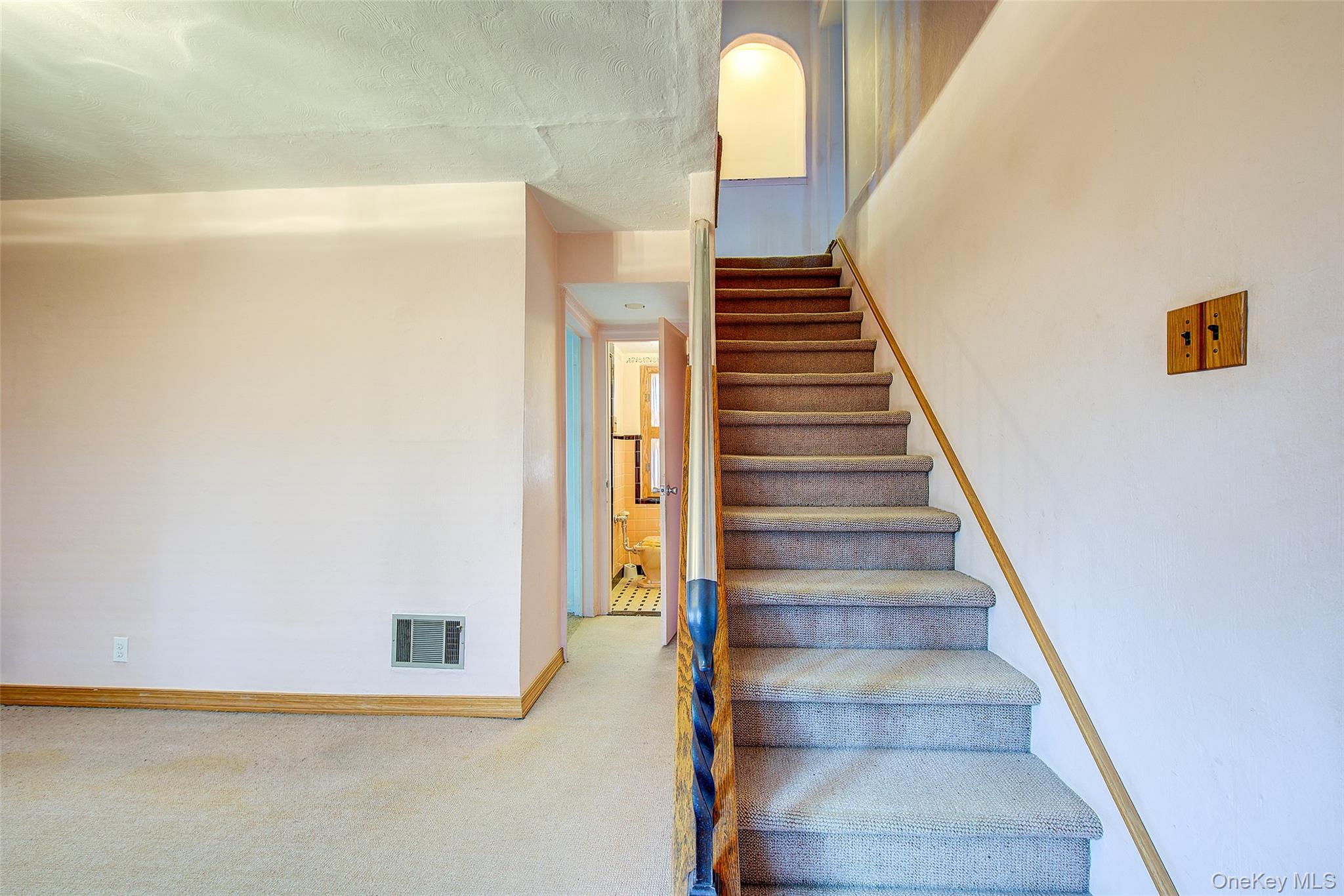 61-20 214 Street, Bayside, NY 11364